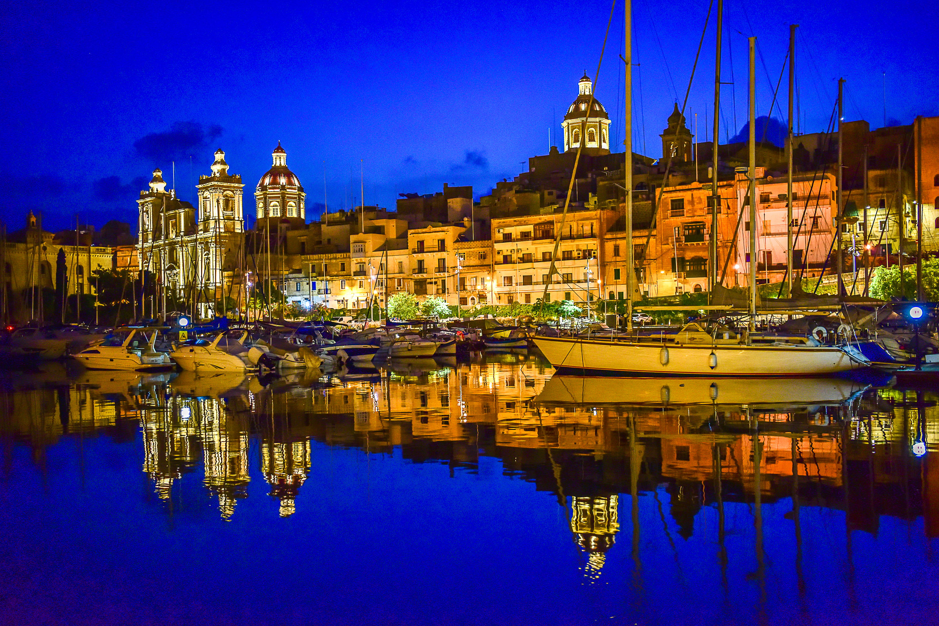 Hidden Gems: Exploring the Historical Treasures of Birgu's Narrow Streets