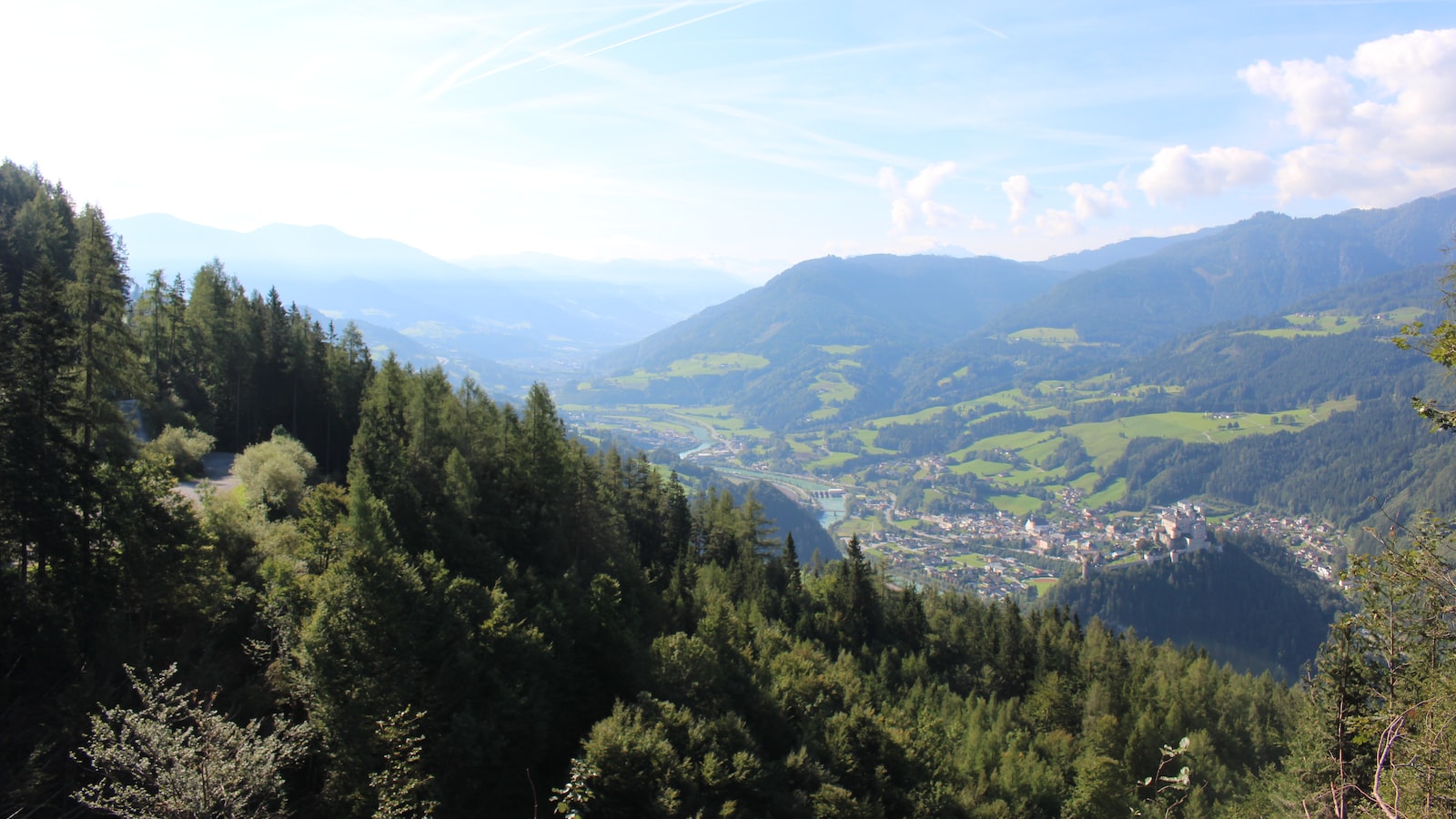 A Pictorial Odyssey: Captivating Views Along Grossglockner Alpine Road