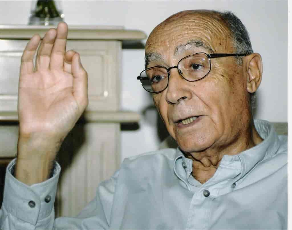 From Narrative Experimentation to Global Recognition: Unveiling José Saramago's Literary Mastery