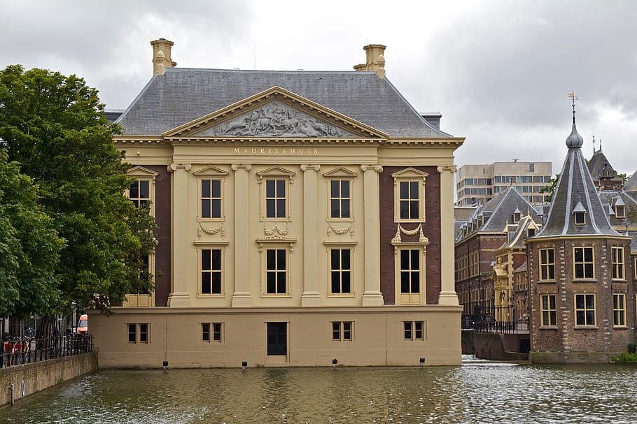 A Visit to The Hague: Experiencing the Nexus of Politics and International Law