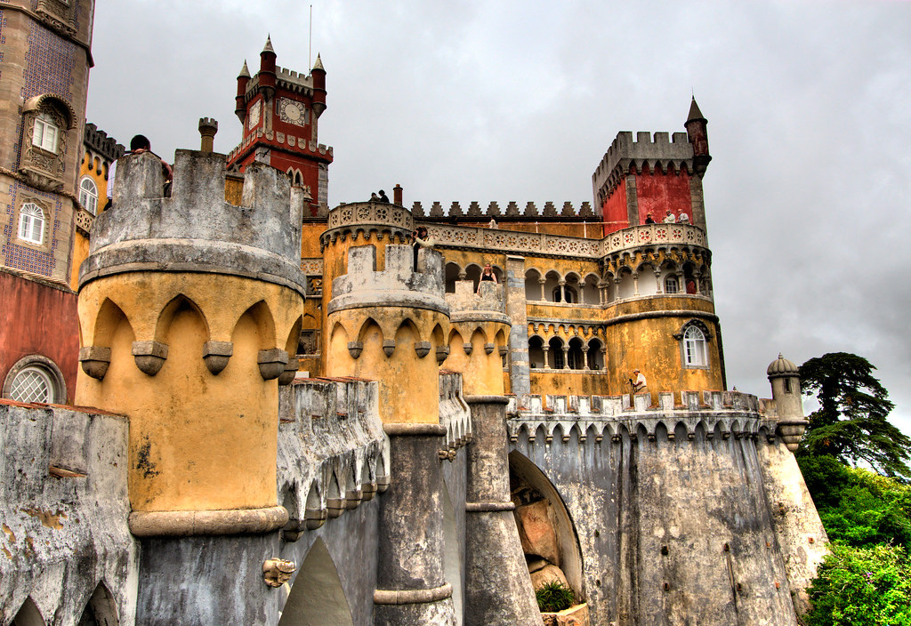 A Must-See for Every Traveler: Unforgettable Experiences at Pena Palace