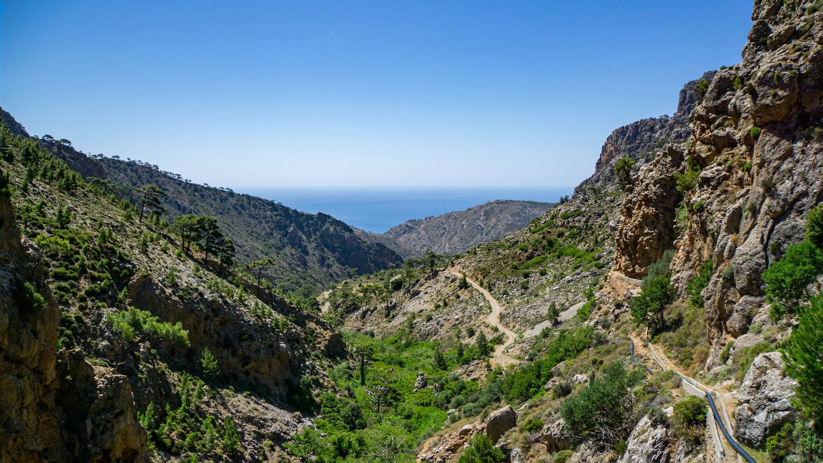 Crete: Legends of the Minotaur and the Palace of Knossos