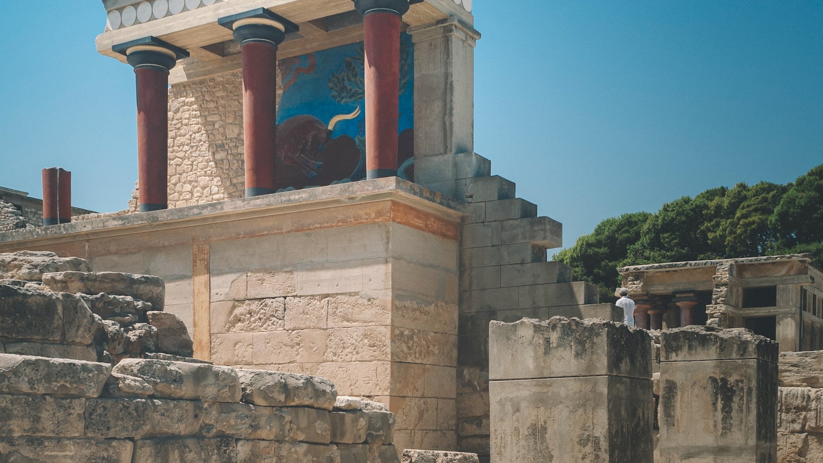 Minoans and Mycenaeans: Lost Civilizations of the Bronze Age