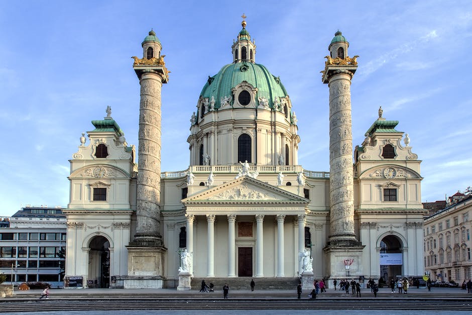 Vienna’s Ringstrasse: A Stroll Through the Heart of the Capital