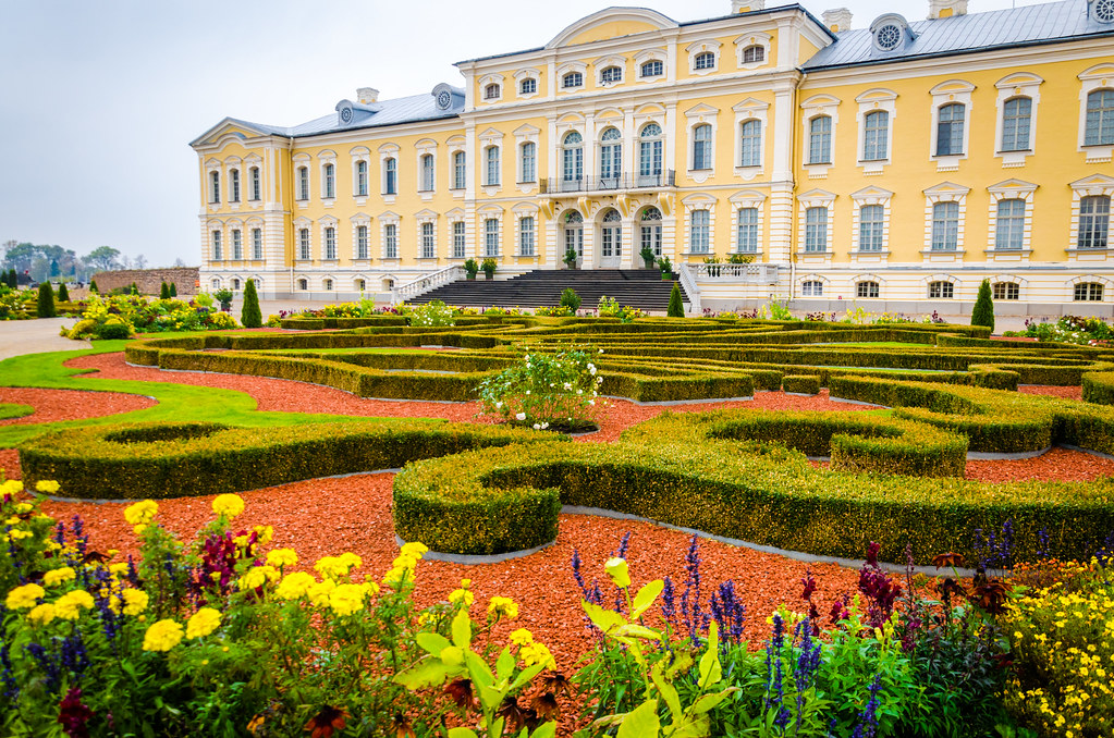 Rundāle Palace Gardens: Reveling in the Opulent Splendor of Europe’s Finest Gardens