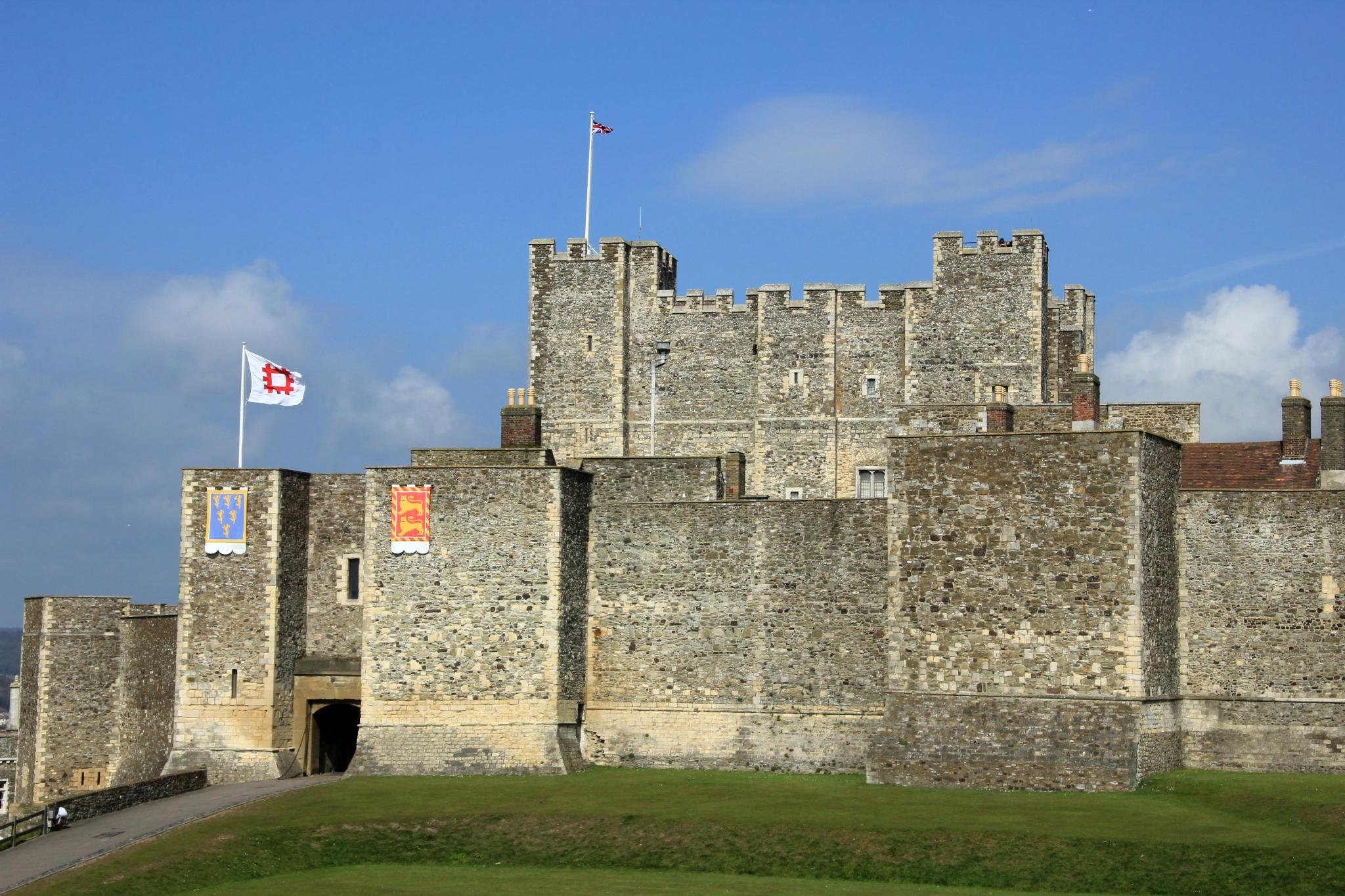 2. Medieval Marvels and Royal Reminiscence: A Stroll Through Slovakia's Historic Castles