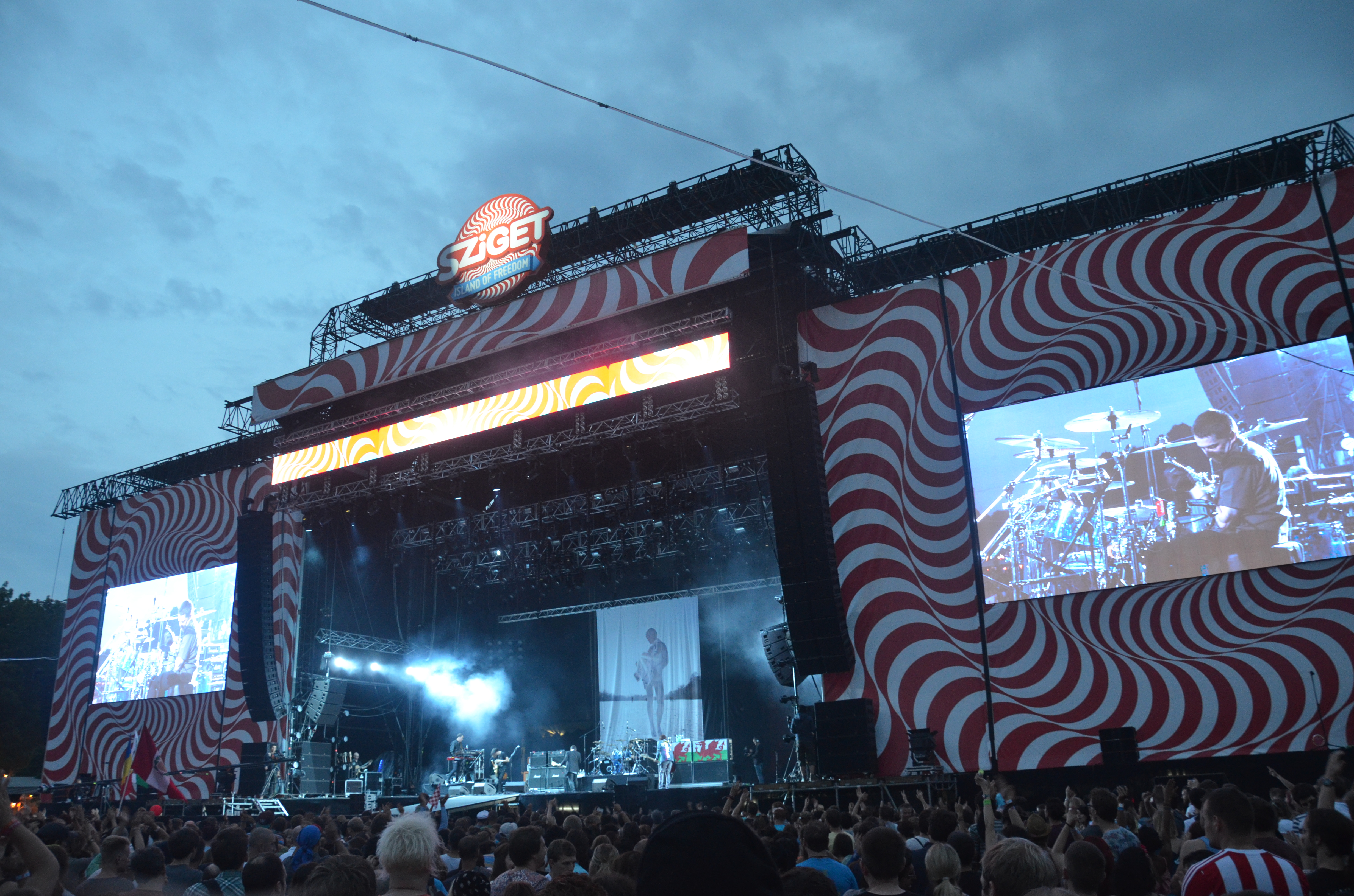 Embark on Artistic Adventures: Unforgettable Experiences Beyond the Music at Sziget Festival