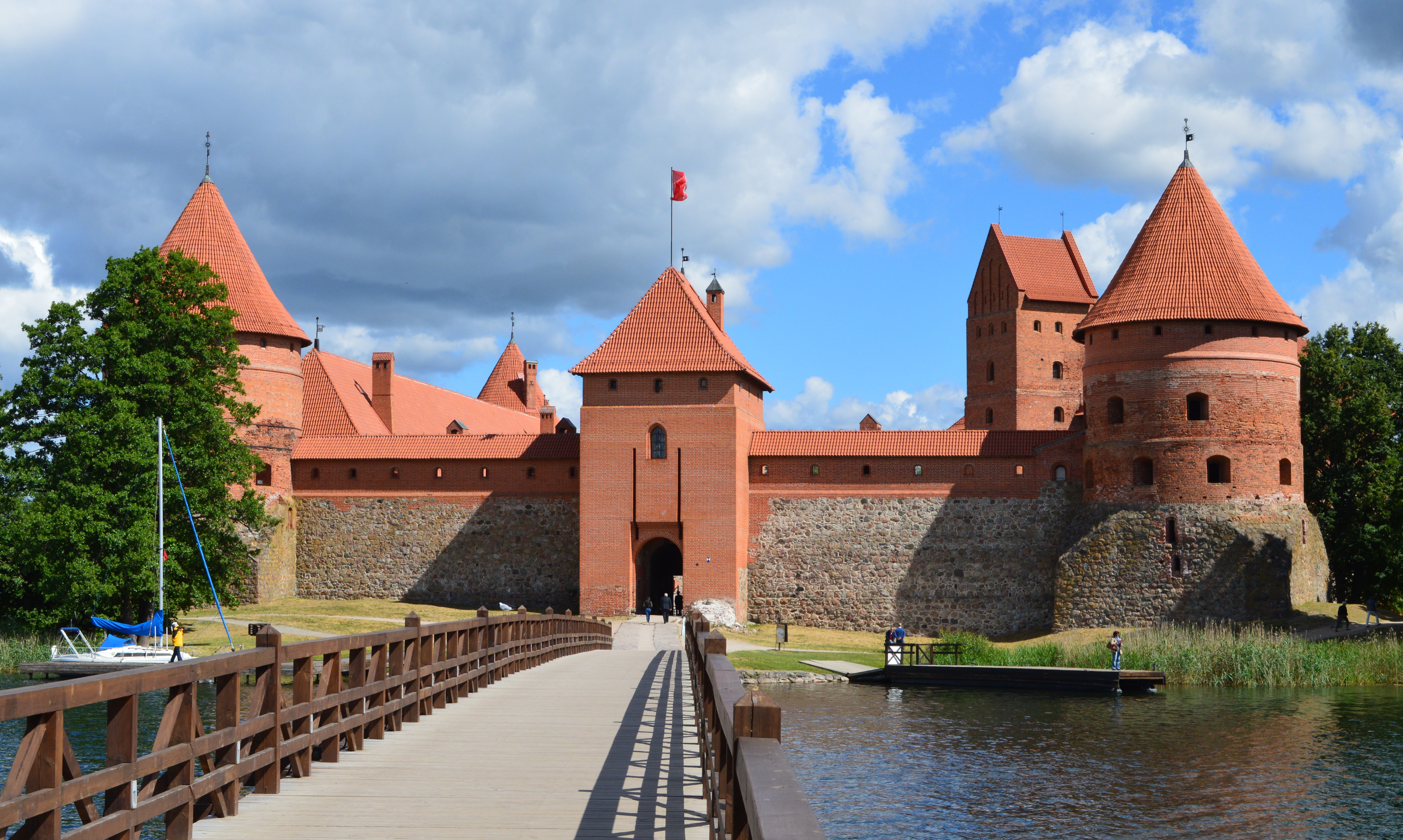 Discover the Architectural Marvels: Unveiling the Secrets of Trakai Island Castle's Unique Design