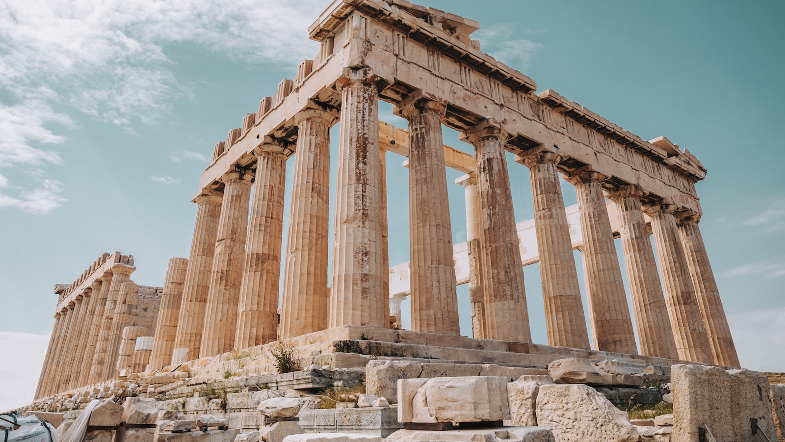 Immerse yourself in the Ancient Greek Sports: Unmissable Museums and Historical Sites