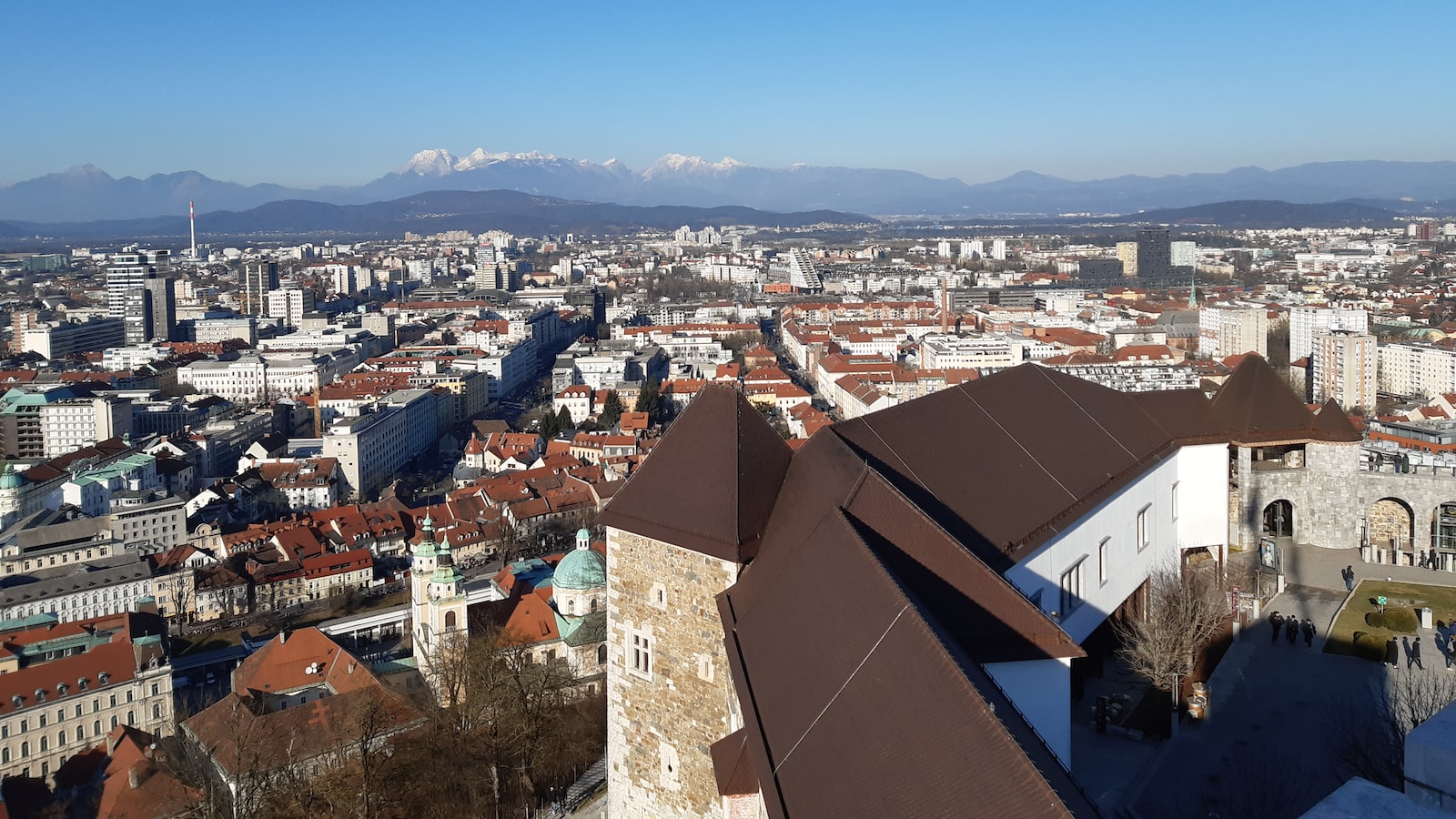 Ljubljana's Triple Bridge: A Harmonious Merge of the Past and the Present