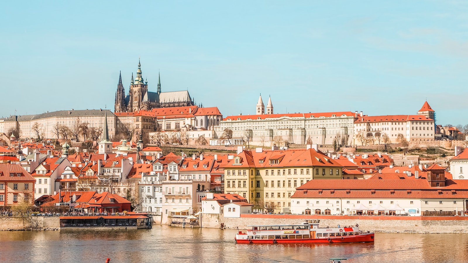 Navigating Prague’s Lesser-Known Districts: From Žižkov to Vinohrady