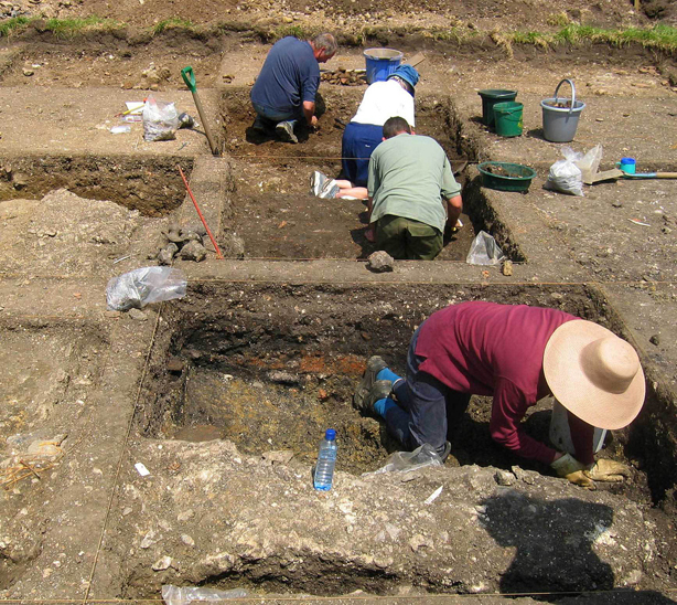 Uncovering the Enigmatic Ruins of Knossos