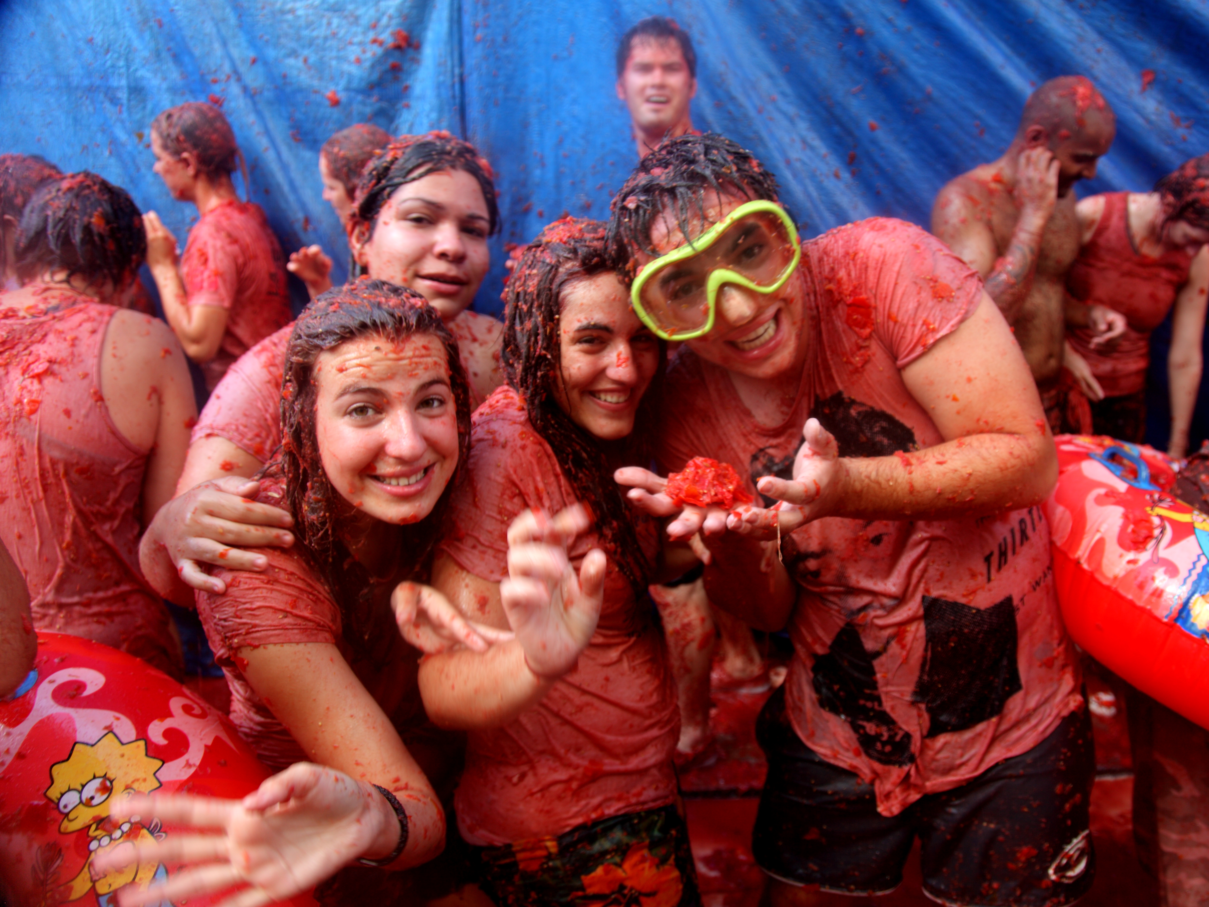 Discover the Chaos: A First-Timer's Guide to Participating in La Tomatina