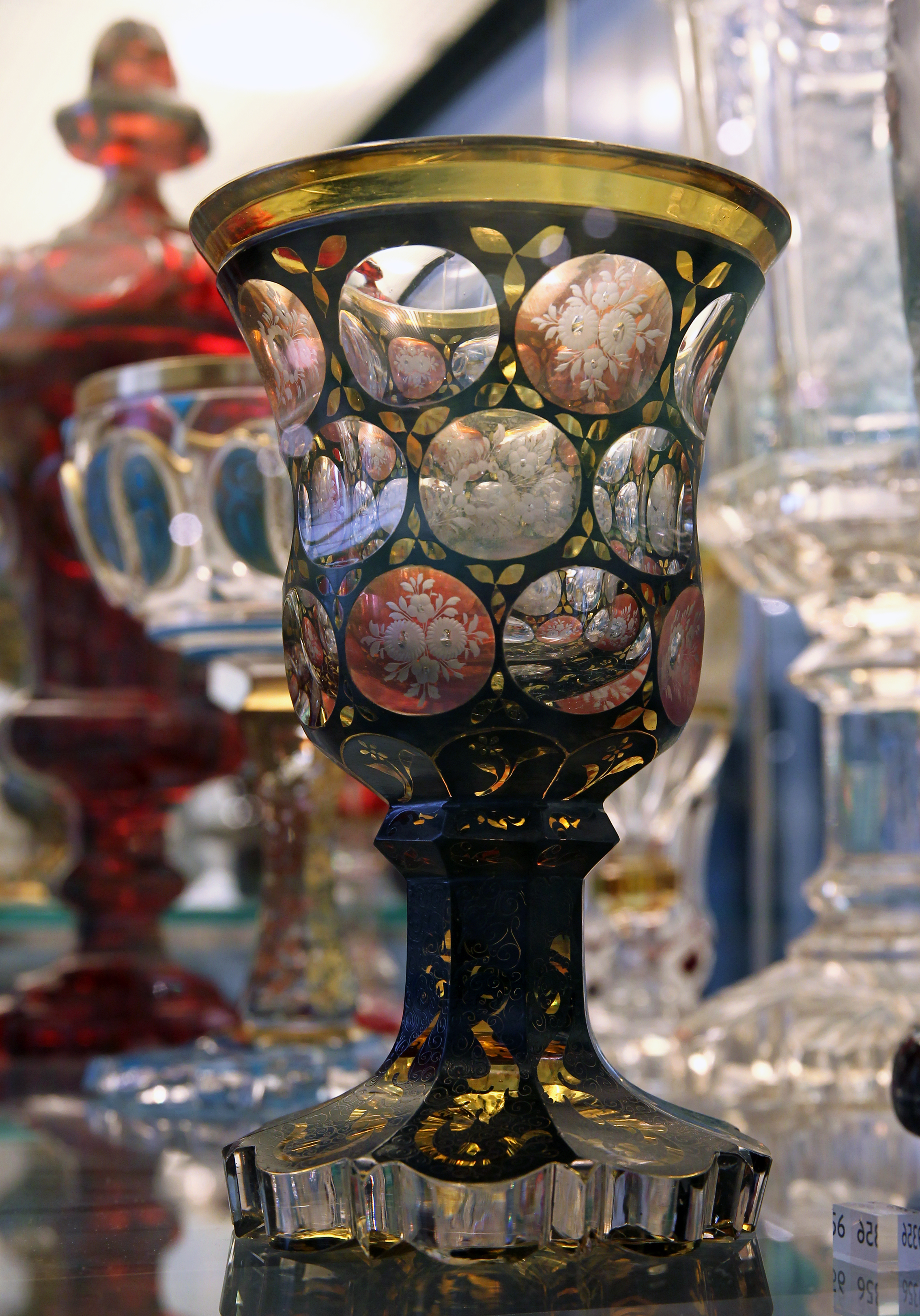 Exquisite Techniques: Revealing the Artistry Behind Bohemian Glass