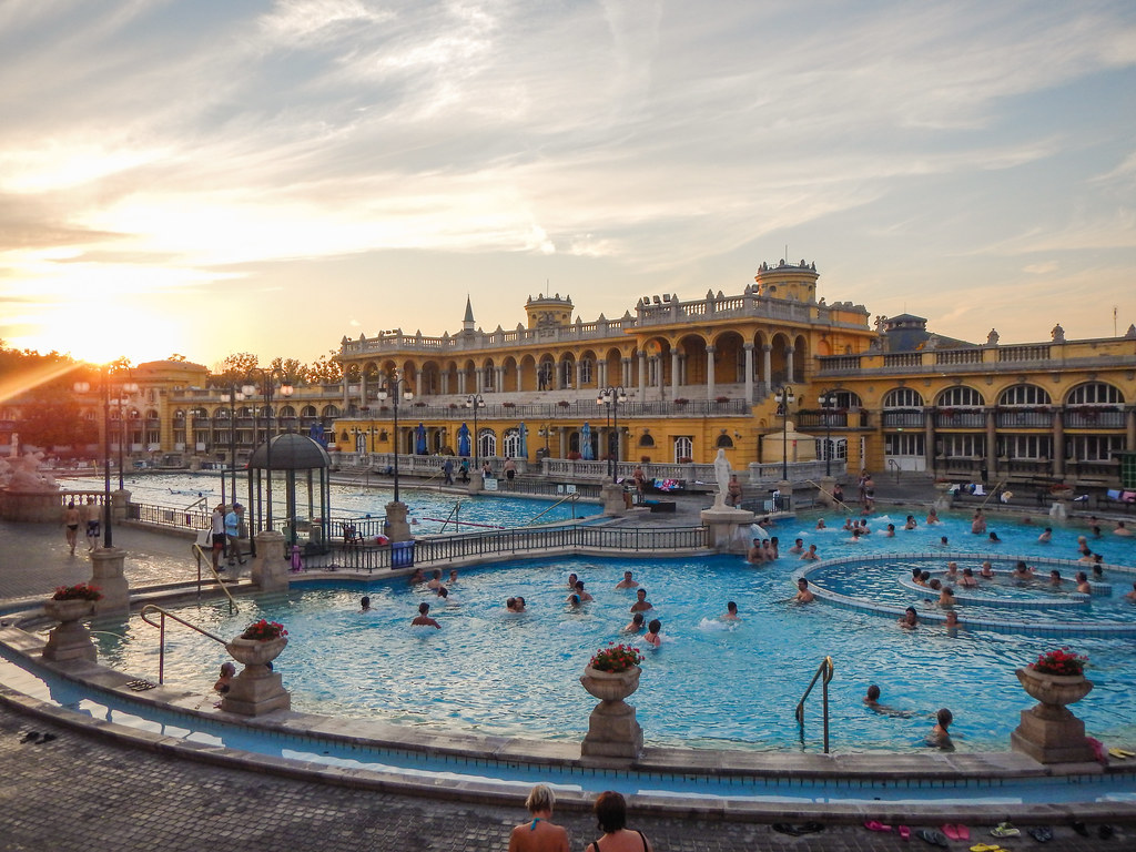 Budapest’s Thermal Baths: Soaking in Centuries of Relaxation and Health