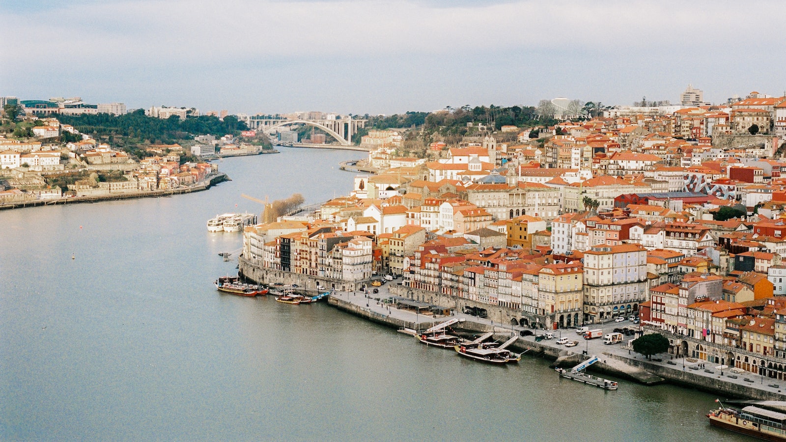 Roaming the Medieval Streets of Évora: Portugal’s Timeless Treasure